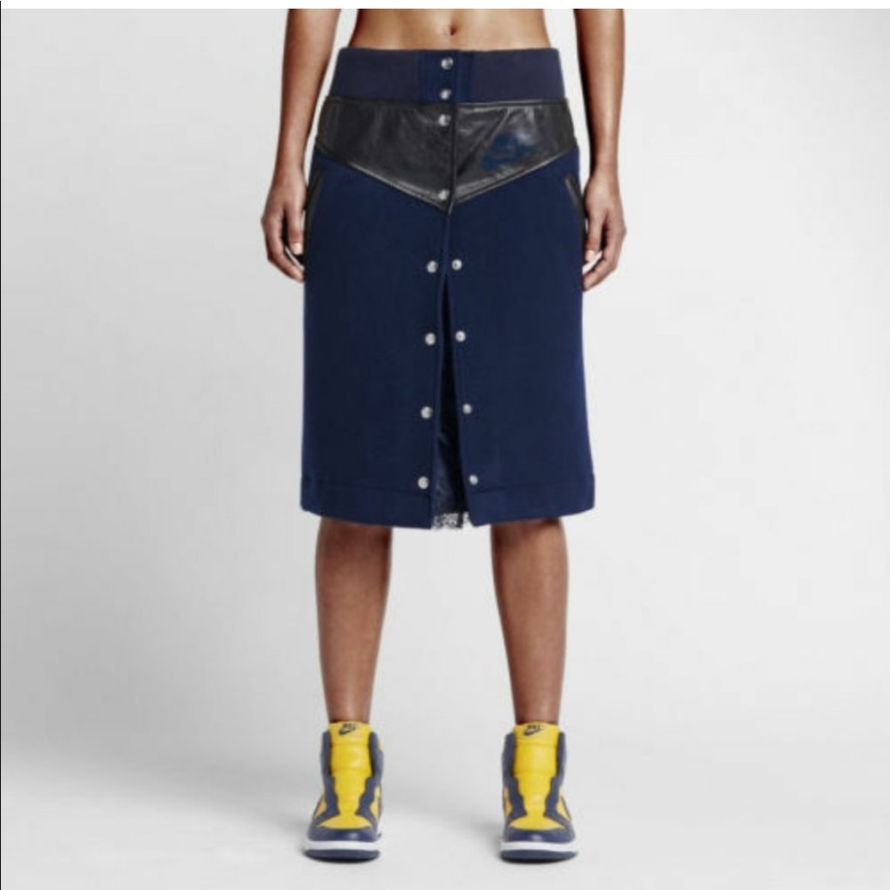 NWT Nike x Sacai Women's Windrunner Wool/Leather Skirt SZ SM